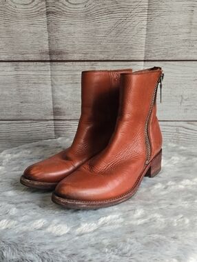 FRYE Brown Ankle Boots, Womems Size 8.5